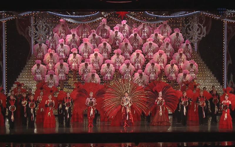 东京奥运会闭幕式宝冢歌剧团